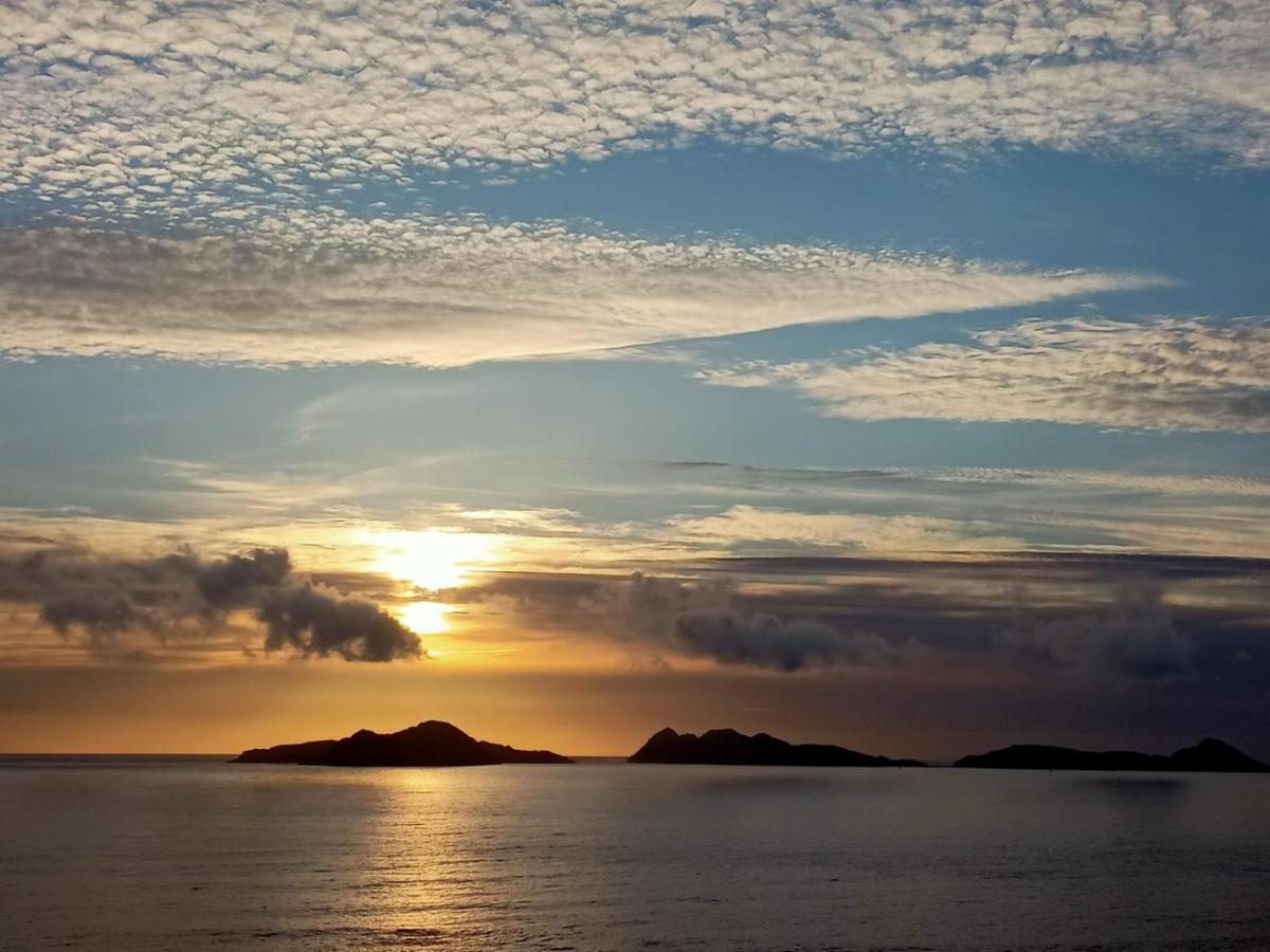 Precioso Apartamento Con Terreno Y Vistas A Cies Comarca de Comarca de Vigo Buitenkant foto